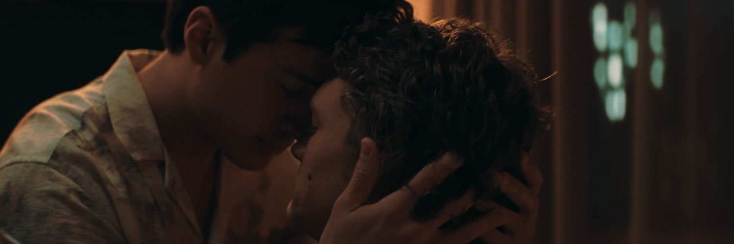 L ☽ ✨ banner