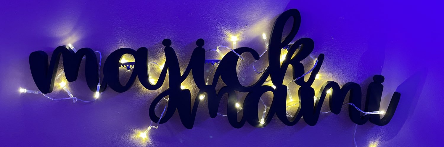 V banner
