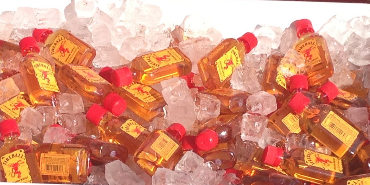 lindsey_mitch's profile banner image