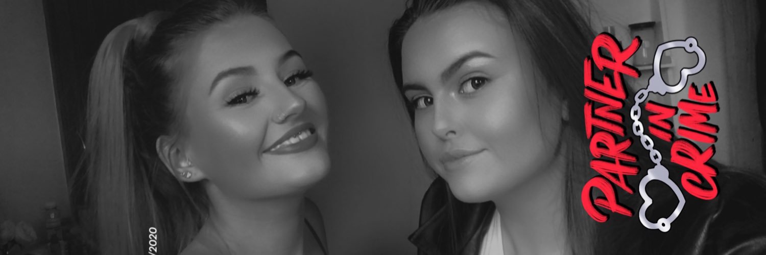 Moll 𓆉 banner