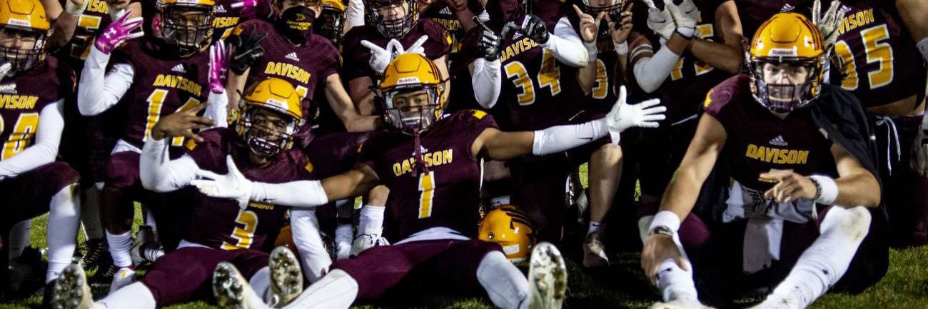 Teavion Warren banner