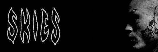 Distortion banner