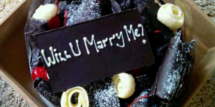 widyastri's profile banner image