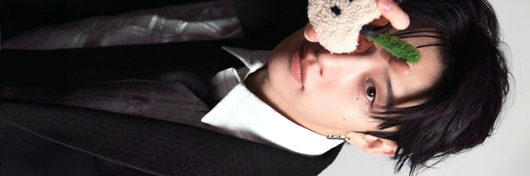 Hyunyin's profile banner image