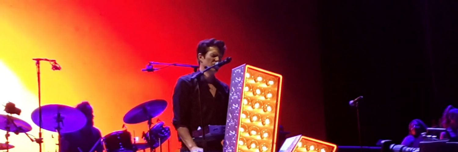 Ana Hernández banner