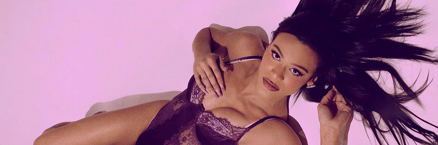 larisssamontes's profile banner image