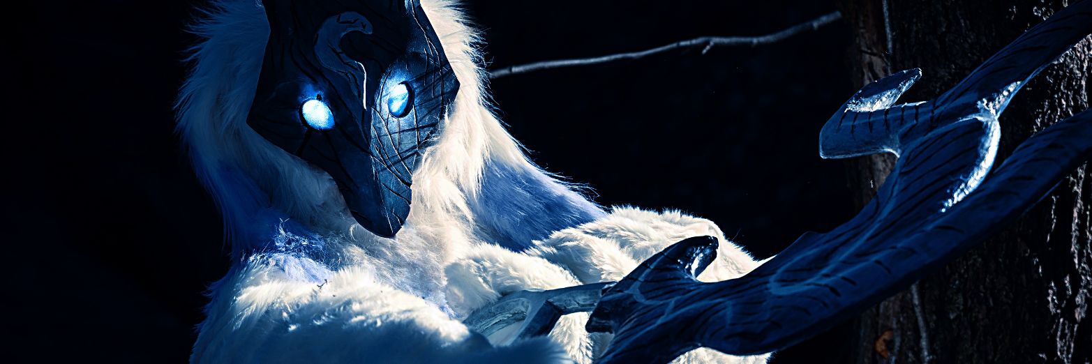 지나가던고래님 banner