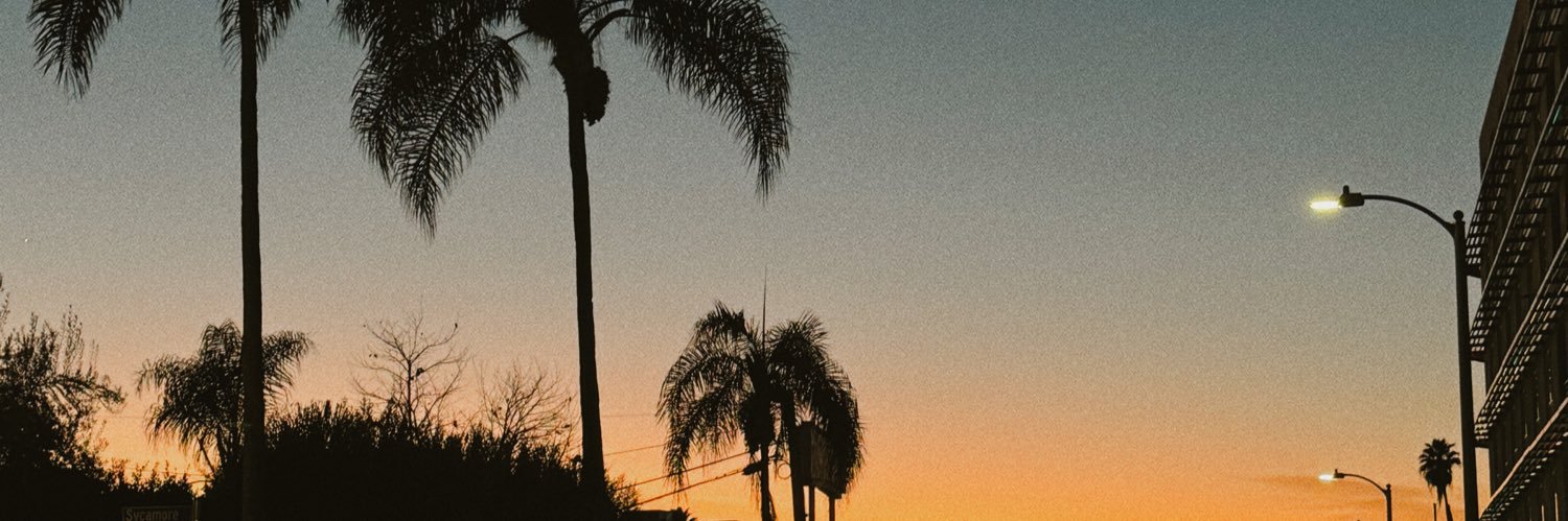AleanaHang's profile banner image