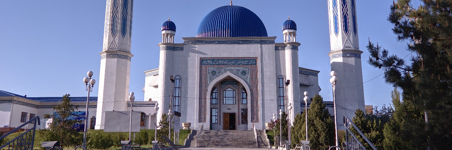 ariefyusuf's profile banner image