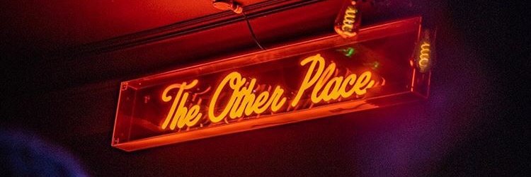 PLUG IN banner