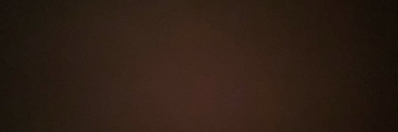 D banner
