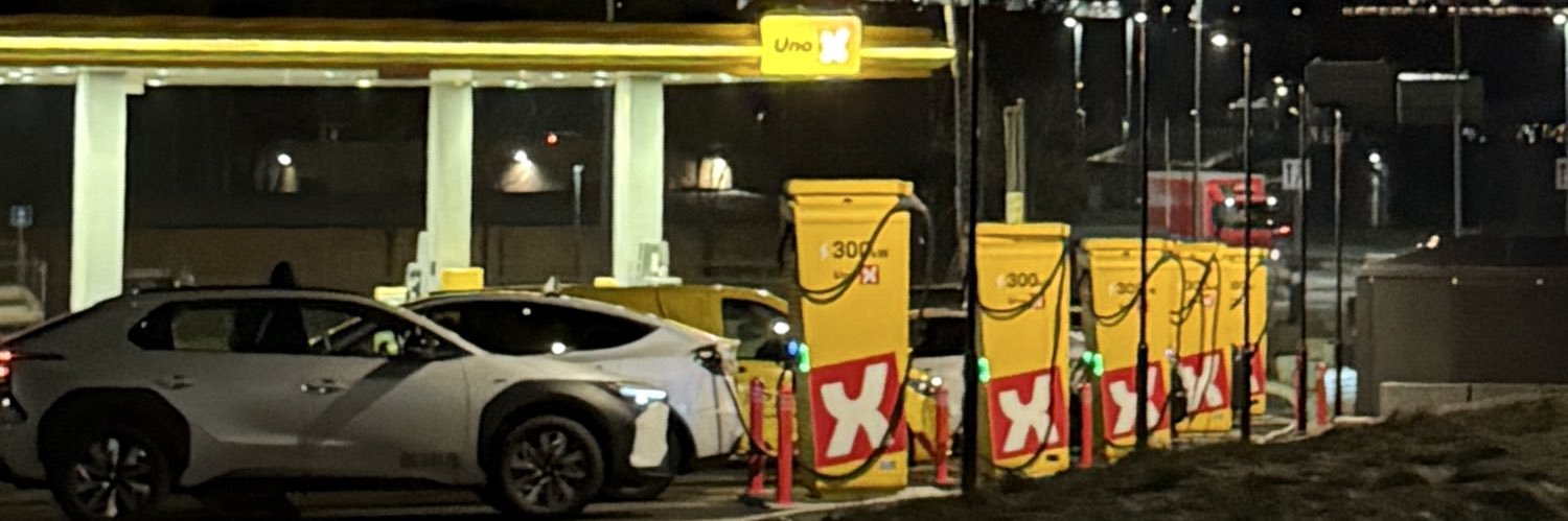 Uno-X ultrafast EV charging banner