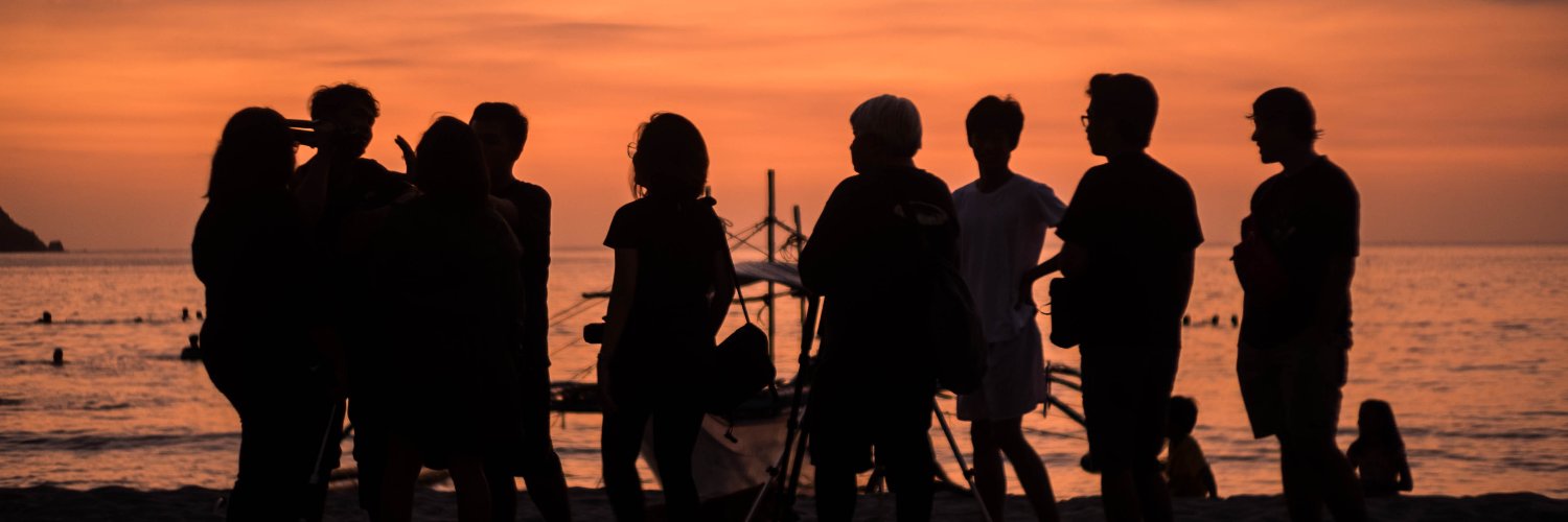 ymmikayali's profile banner image