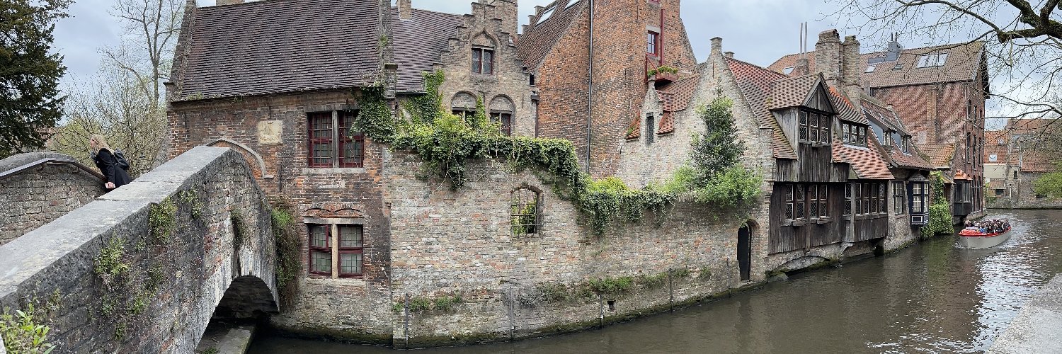 John Minnihan - Executive Director of Wut banner