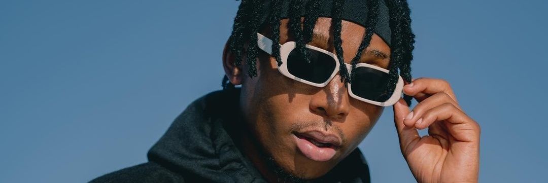N D O M L A 🤺 banner