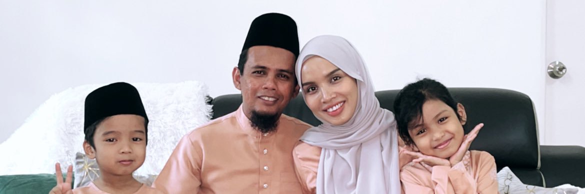 FizaAlwi's profile banner image
