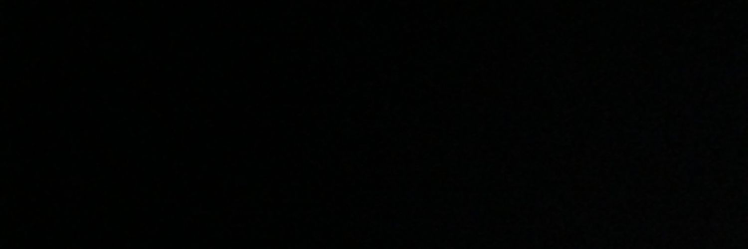 leelingWea's profile banner image
