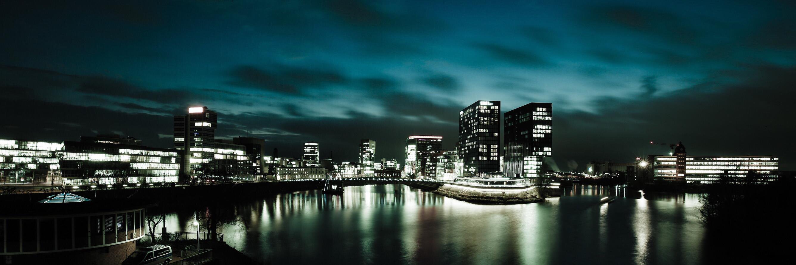 Martin Quensel banner