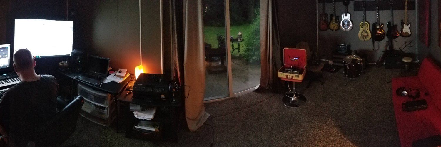 𝑫𝒖𝒂𝒏𝒆☮️🕉️🎸💙 banner