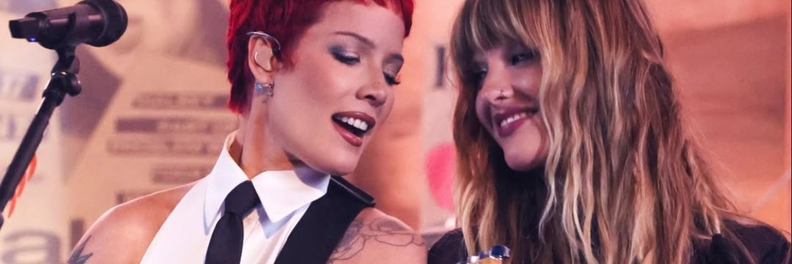 caitvicss's profile banner image