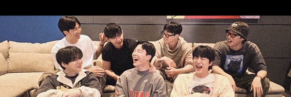roseline_96 Profile Banner