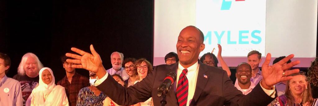 Mark Myles for District Attorney banner