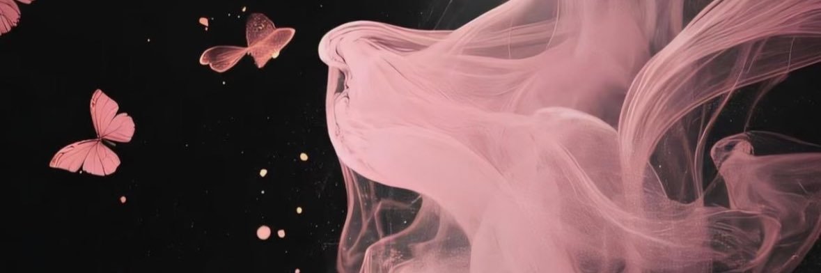lyn_mlyn's profile banner image
