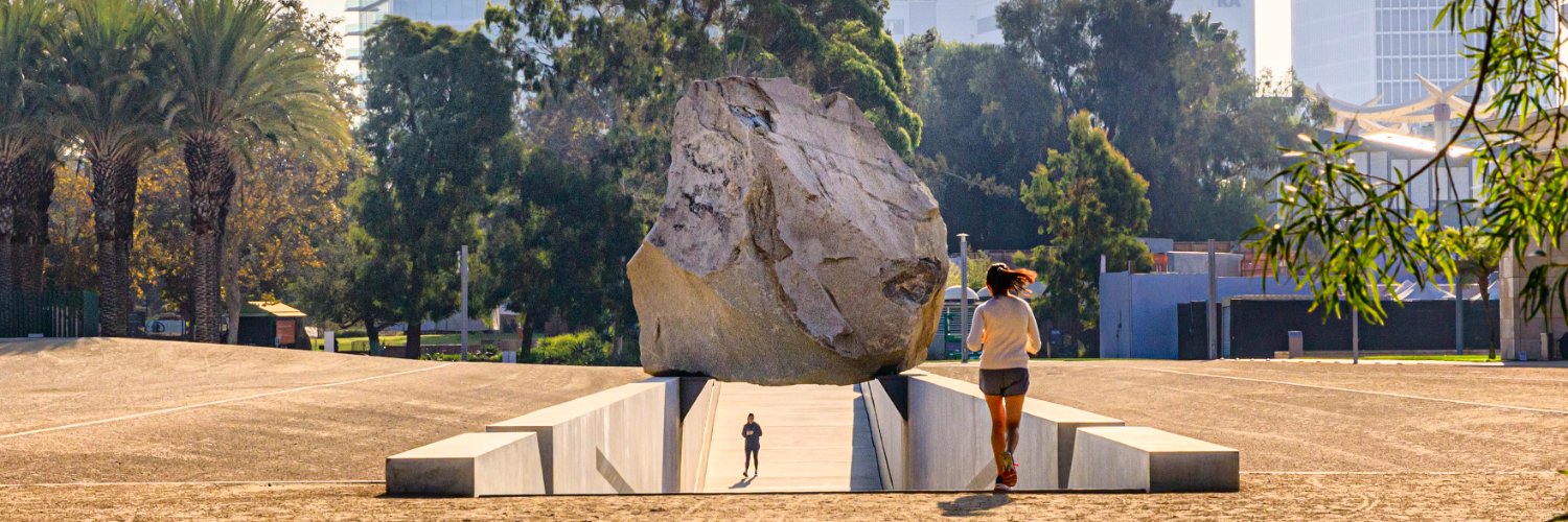 Dan Stiel ✌️ banner