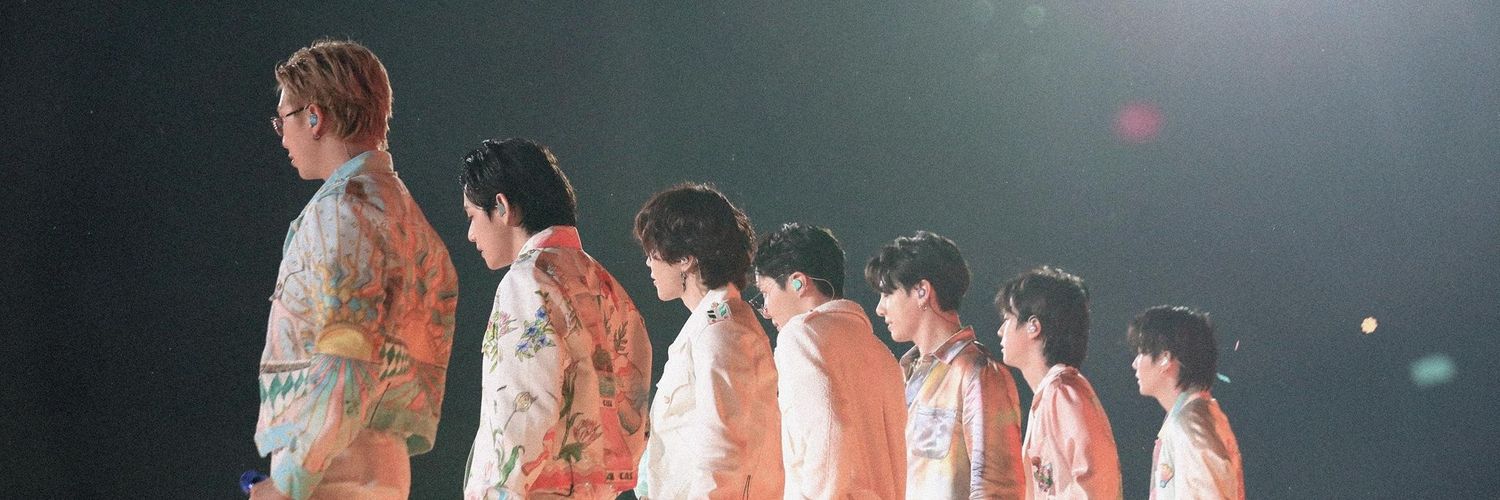 𝐿𝒾𝓃 「 -ㅅ- 「 banner