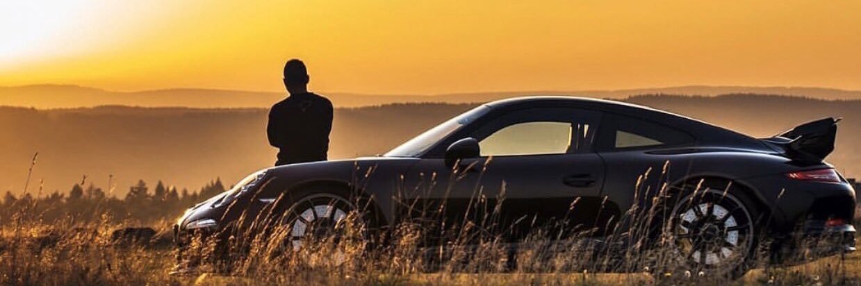 deep_drives's profile banner image