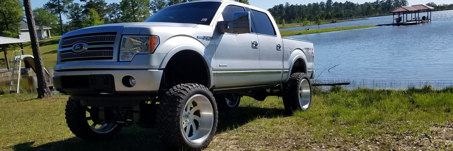 nickhaggard's profile banner image