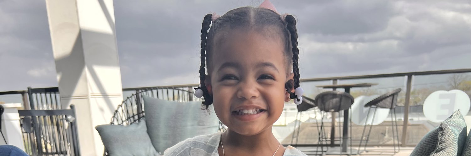 cydneytrahann's profile banner image