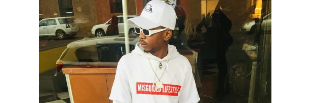 2FweshNino's profile banner image