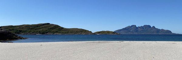 Veiaaker Profile Banner