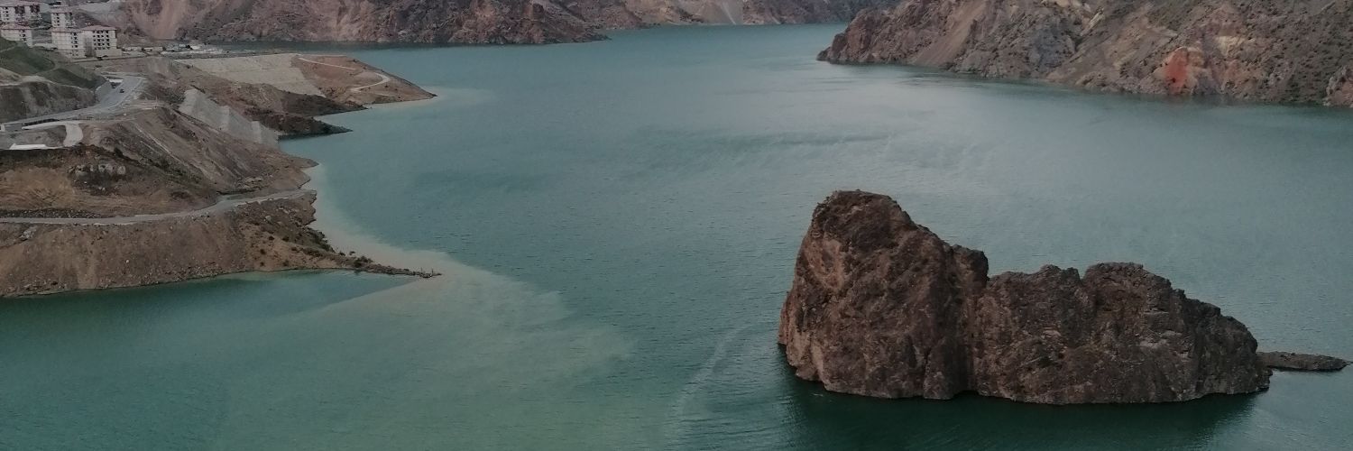 SerkanTopal_'s profile banner image