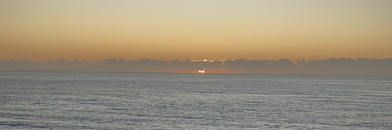 carrera_martu's profile banner image