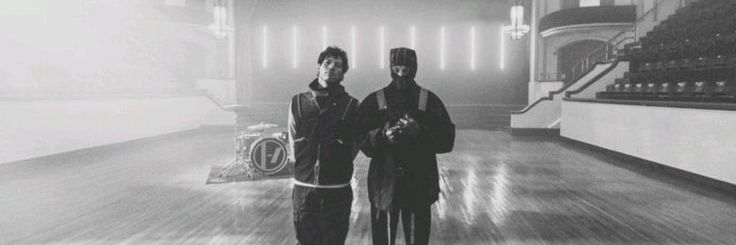 wisegxrls's profile banner image