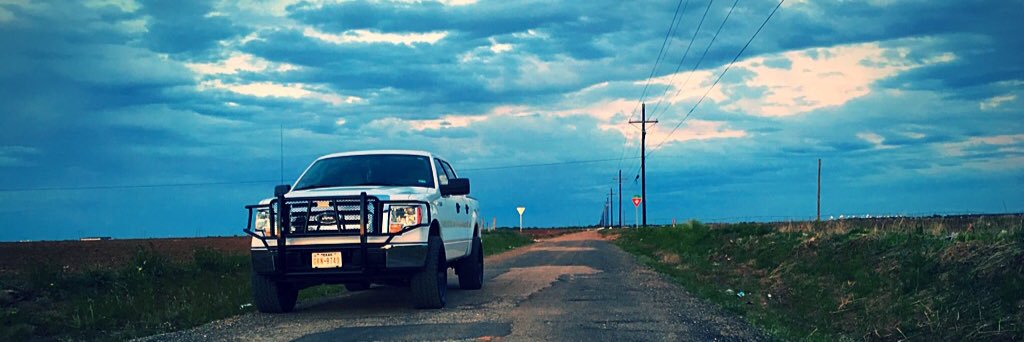 davidleo96's profile banner image