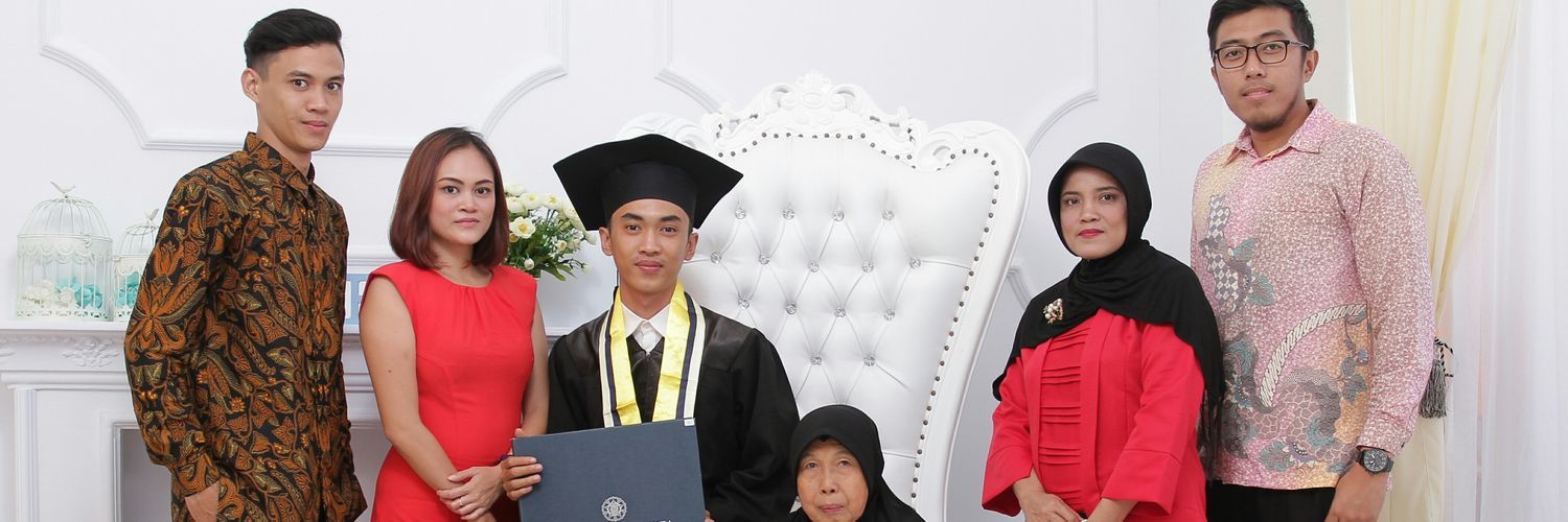 ivanhassnie's profile banner image