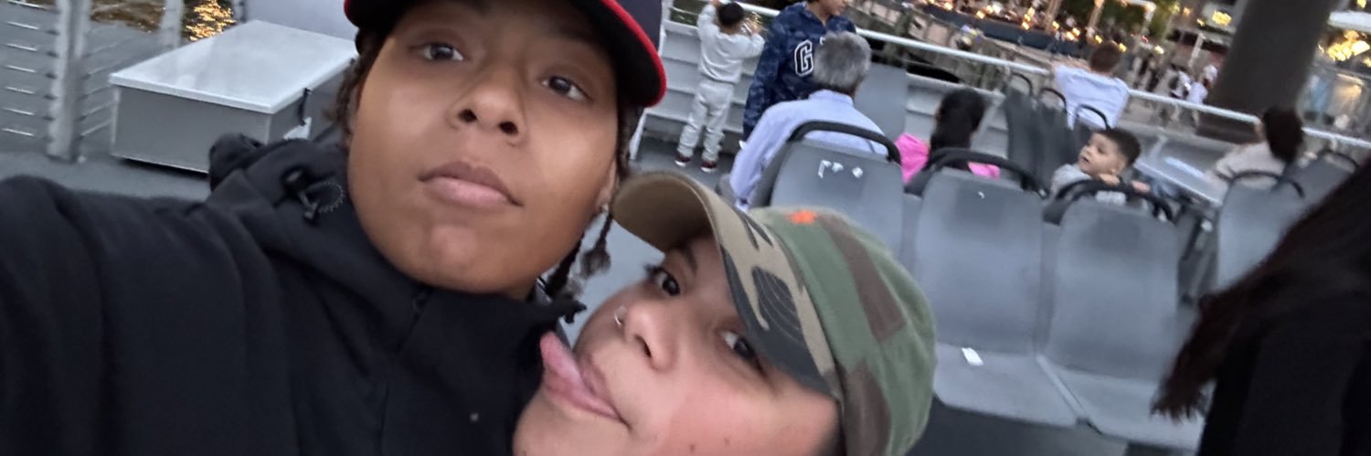 jenn_esp's profile banner image