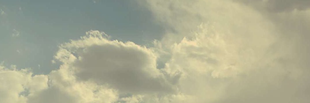 Twitter banner for @v_iR0