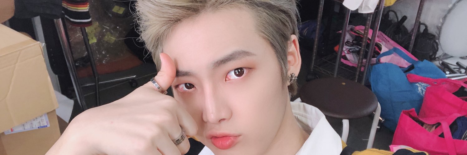 JW_1012's profile banner image