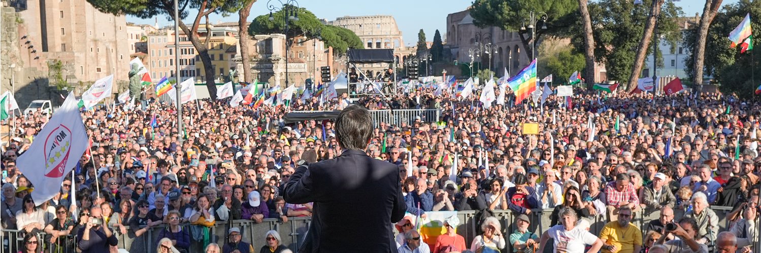 Giuseppe Conte's banner