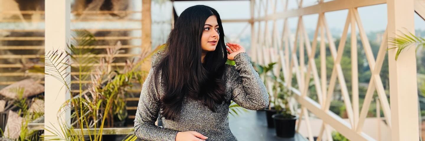 Radhika_shriz's profile banner image