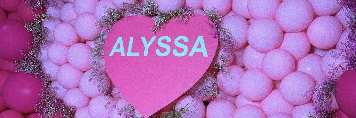 Lyssa_LUVS_YOU's profile banner image