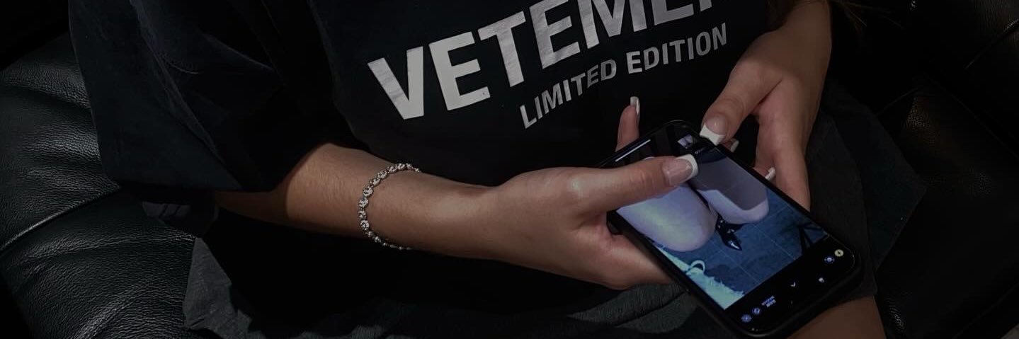 martacgv's profile banner image