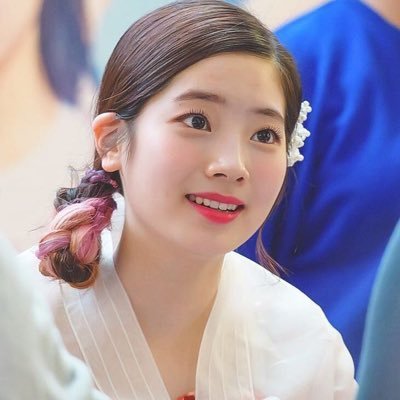 B9P9PEOnupTAlcV's profile picture. TWICEと餅ゴリが大好きな日本人。