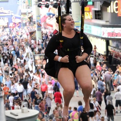 erinCampbell33's profile picture. weeknd fanatic