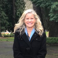 Charis 📢 Wise up America! (@charishamilton8) 's Twitter Profile