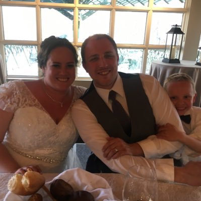 lkins15's profile picture. 